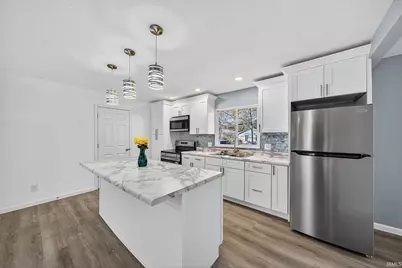 1747 N Olive Street, South Bend, IN 46628 - Photo 9