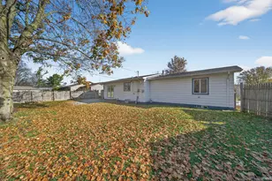 1747 N Olive St, South Bend, IN 46628 - Photo 27