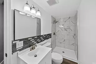 1747 N Olive St, South Bend, IN 46628 - Photo 17