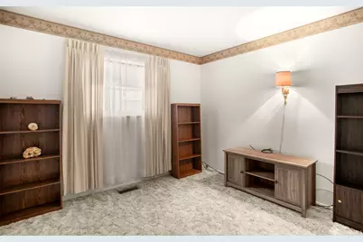 1950 Trent Way, South Bend, IN 46614 - Photo 11