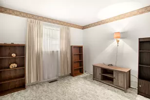 1950 Trent Way, South Bend, IN 46614 - Photo 11