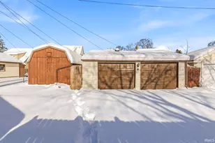 626 E Irvington Ave, South Bend, IN 46614 - Photo 31