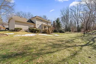 51907 Carriage Hills Dr, South Bend, IN 46635 - Photo 33