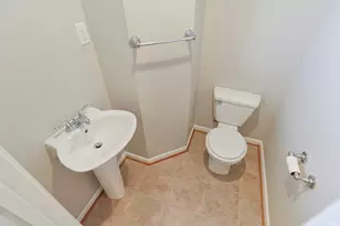 23555 Holly Dr, Elkhart, IN 46514 - Photo 19