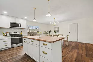 1715 SE MacGregor Rd, South Bend, IN 46614 - Photo 9