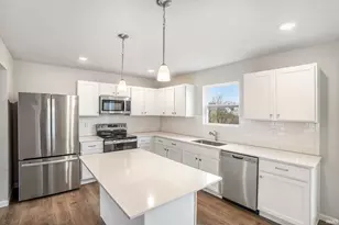 52118 Olympus Pass, Granger, IN 46530 - Photo 5