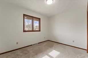 1641 Kevin Ct, South Bend, IN 46614 - Photo 25