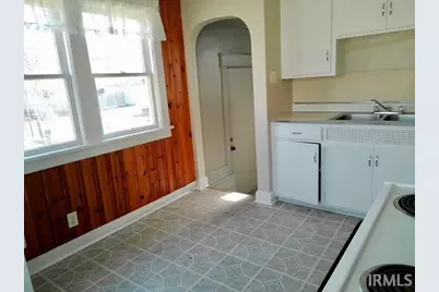 1730 Kendall Street, South Bend, IN 46613 - Photo 5