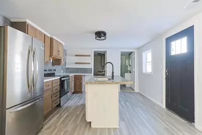 18187 US Highway 6, Syracuse, IN 46567 - Photo 5