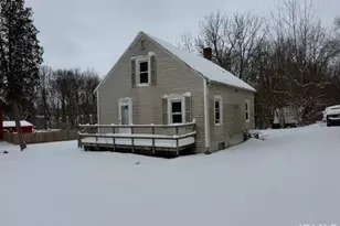 54865 Edgewater Dr, South Bend, IN 46628 - Photo 13