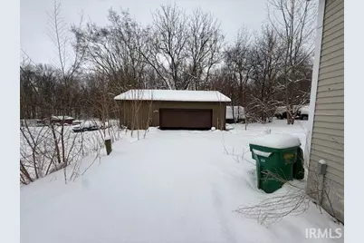 54865 Edgewater Drive, South Bend, IN 46628 - Photo 15