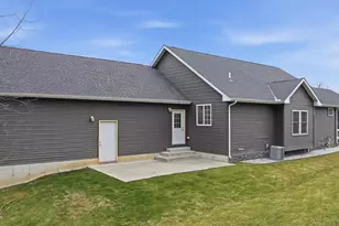 3331 Blarney Dr, South Bend, IN 46628 - Photo 25