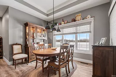 805 N Horizon Drive, Lakeville, IN 46536 - Photo 9