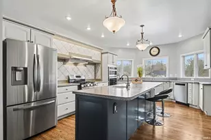 20578 Hynes Dr, South Bend, IN 46614 - Photo 7