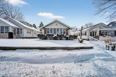 1005 E 3rd Street, Mishawaka, IN 46544 - Photo 1