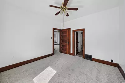 1005 E 3rd Street, Mishawaka, IN 46544 - Photo 15