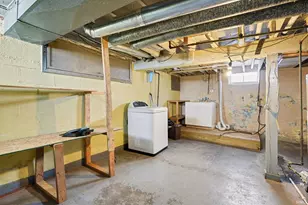 614 S Bendix Dr, South Bend, IN 46619 - Photo 21