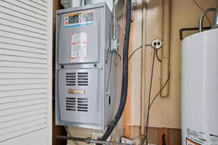 3215 Bentley Ln, South Bend, IN 46615 - Photo 11