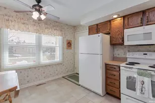 5803 Aberdeen Dr, South Bend, IN 46614 - Photo 7