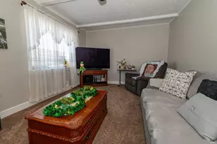 1804 E Calvert St, South Bend, IN 46613 - Photo 5