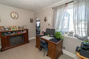 1804 E Calvert St, South Bend, IN 46613 - Photo 13