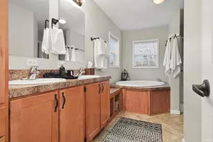 21654 W Ireland Rd, South Bend, IN 46614 - Photo 15