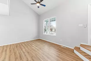 18157 Windmill Ct, South Bend, IN 46637 - Photo 5