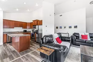 437 Abbey St, South Bend, IN 46637 - Photo 15