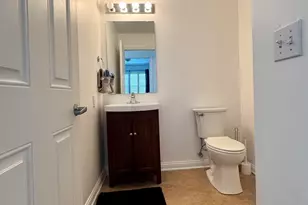 437 Abbey St, South Bend, IN 46637 - Photo 21