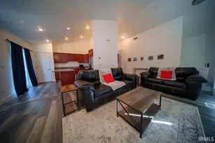 437 Abbey St, South Bend, IN 46637 - Photo 15