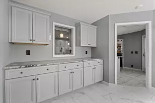 51934 Watersedge Ct, South Bend, IN 46628 - Photo 15