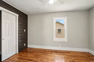 22815 Hartzer Ave, South Bend, IN 46628 - Photo 9