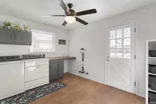 1536 Medford Ln, Mishawaka, IN 46544 - Photo 7