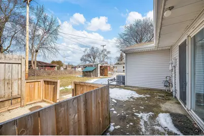 412 E La Salle Avenue, Mishawaka, IN 46637 - Photo 25