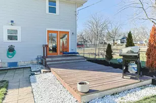 810 S 35th St, South Bend, IN 46615 - Photo 27