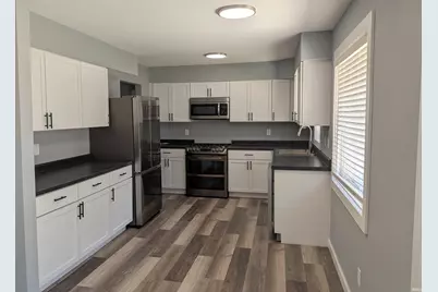 52215 N Wayne Court, Granger, IN 46530 - Photo 7