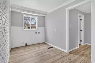 1819 N Sheridan St, South Bend, IN 46628 - Photo 23