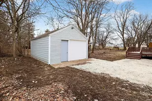 1819 N Sheridan St, South Bend, IN 46628 - Photo 31