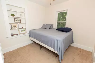 214 E Woodside Street, South Bend, IN 46614 - Photo 11