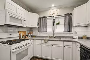 112 W Grove St, Mishawaka, IN 46545 - Photo 13