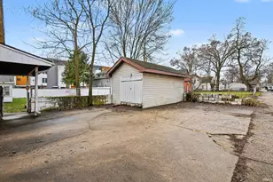 112 W Grove St, Mishawaka, IN 46545 - Photo 25