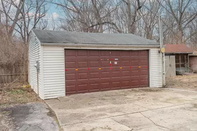 55219 Lexington Avenue, South Bend, IN 46628 - Photo 11