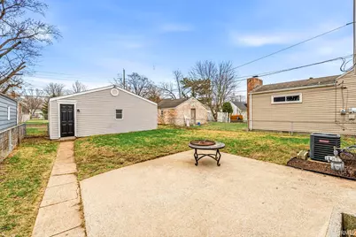 2022 Hollywood Place, South Bend, IN 46616 - Photo 17