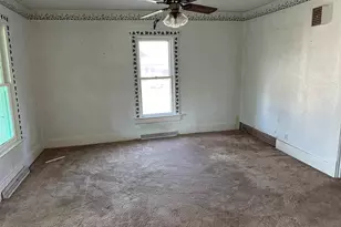 604 Ohio St, Walkerton, IN 46574 - Photo 9