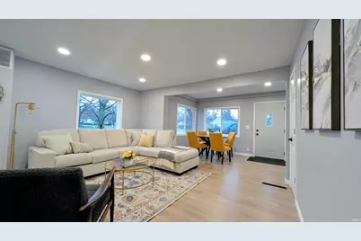 19219 Hamilton Street, South Bend, IN 46637 - Photo 9