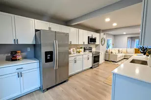 19219 Hamilton St, South Bend, IN 46637 - Photo 15