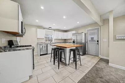 2410 Eisenhower Avenue, South Bend, IN 46615 - Photo 5