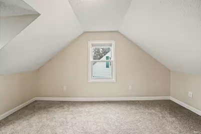 2410 Eisenhower Avenue, South Bend, IN 46615 - Photo 17