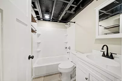 2410 Eisenhower Avenue, South Bend, IN 46615 - Photo 31