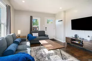 19793 Greenacre St, South Bend, IN 46637 - Photo 7